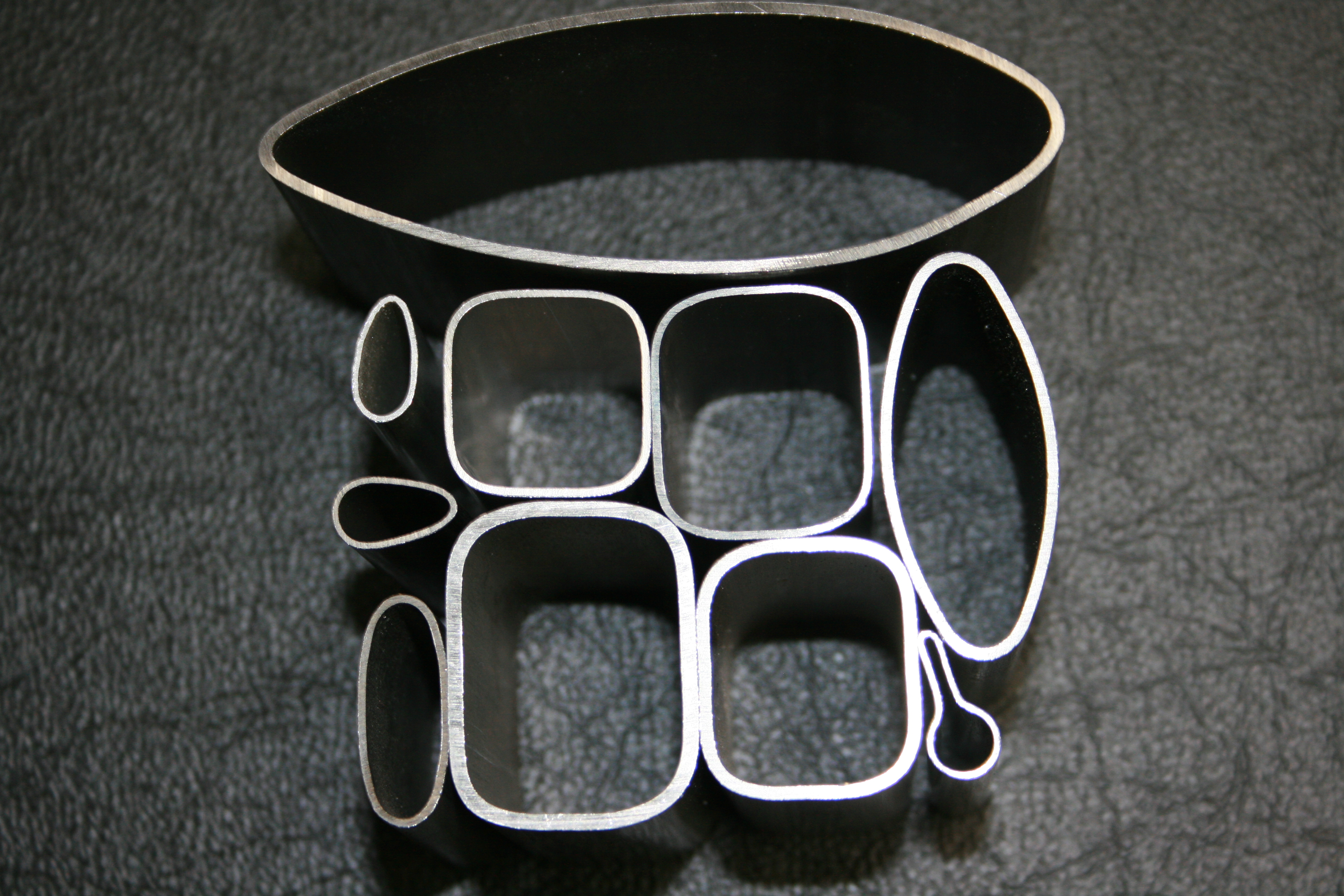 Streamline oval Tube